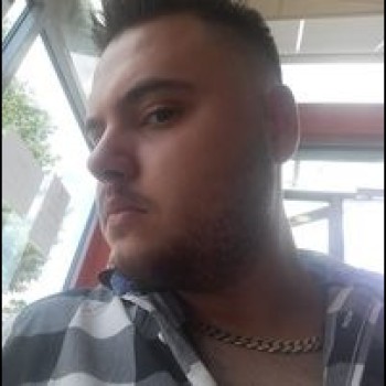 Alex44